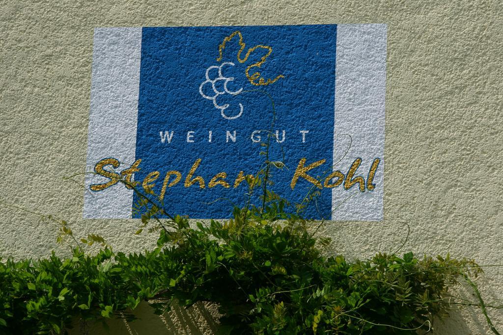 Weingut & Gaestehaus Stephan Kohl Neumagen-Dhron Ngoại thất bức ảnh