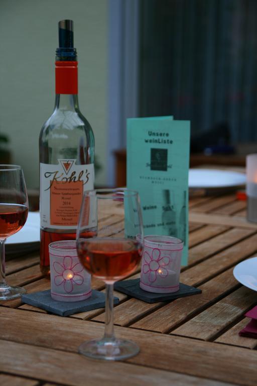 Weingut & Gaestehaus Stephan Kohl Neumagen-Dhron Ngoại thất bức ảnh